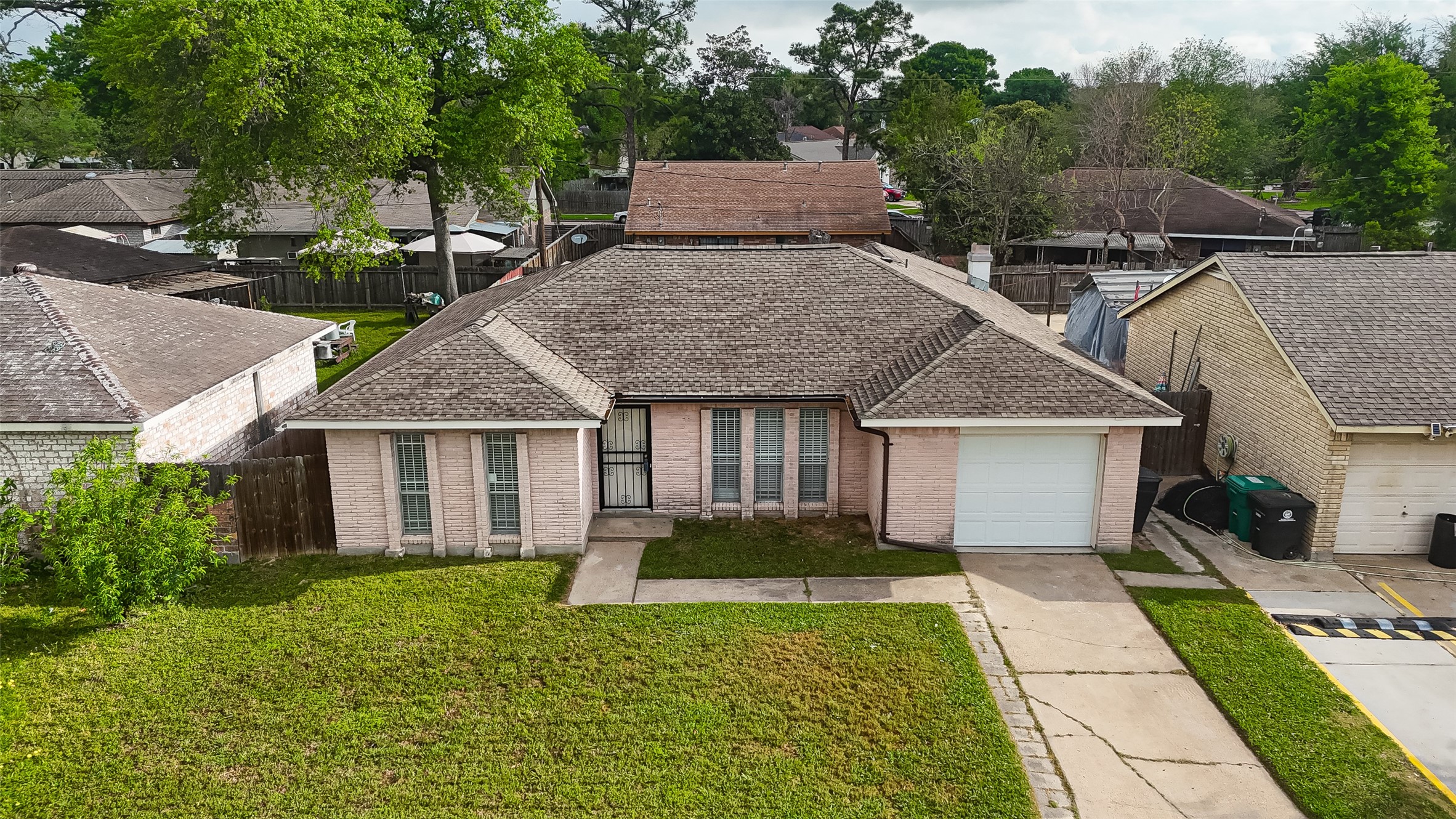 15022 Chipman Ln. Houston, TX 77060 - Photo 33 of 40 Front aerial view