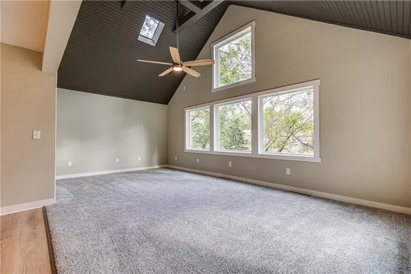$475,000 | 337 Sugar Lake Drive, Mound City, KS 66056