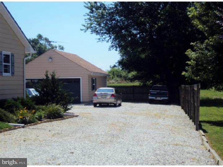 26 Northville Road Bridgeton, NJ 08302 - Photo 21 of 25 Garage