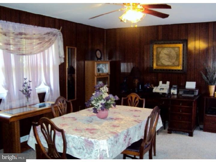 26 Northville Road Bridgeton, NJ 08302 - Photo 4 of 25 Dining Room