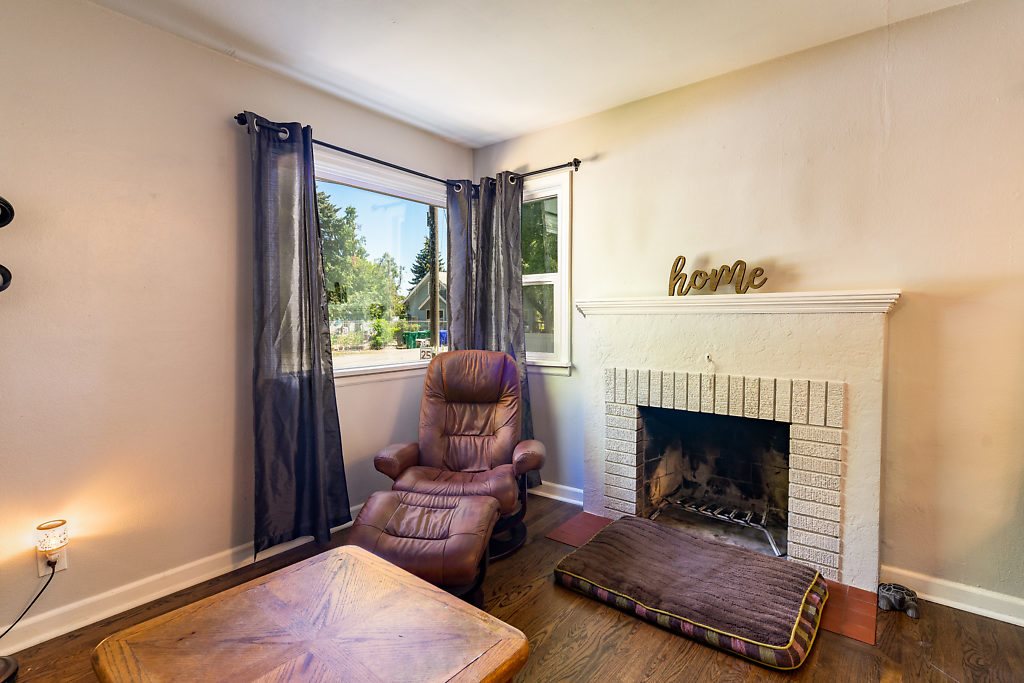413 North Felts Road Spokane Valley, WA 99206 - Photo 7 of 27 Gallery Image 7
