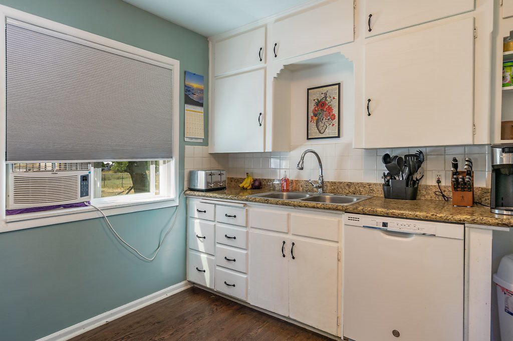 413 North Felts Road Spokane Valley, WA 99206 - Photo 10 of 27 Gallery Image 10