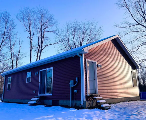 $239,900 | 11603 East Blue Jay Court, Springville, IN 47462