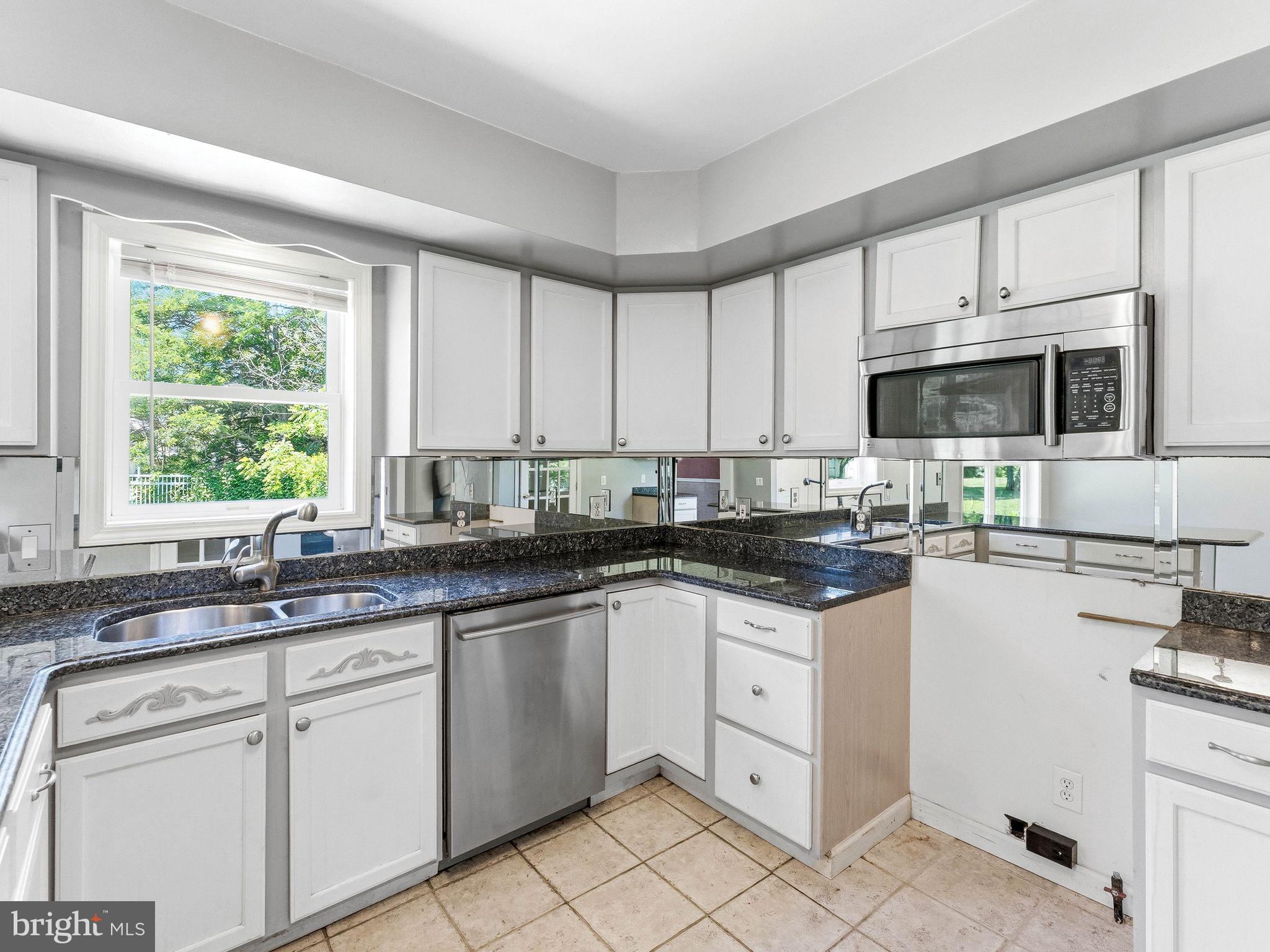 115 East Malaga Road Williamstown, NJ 08094 - Photo 11 of 39