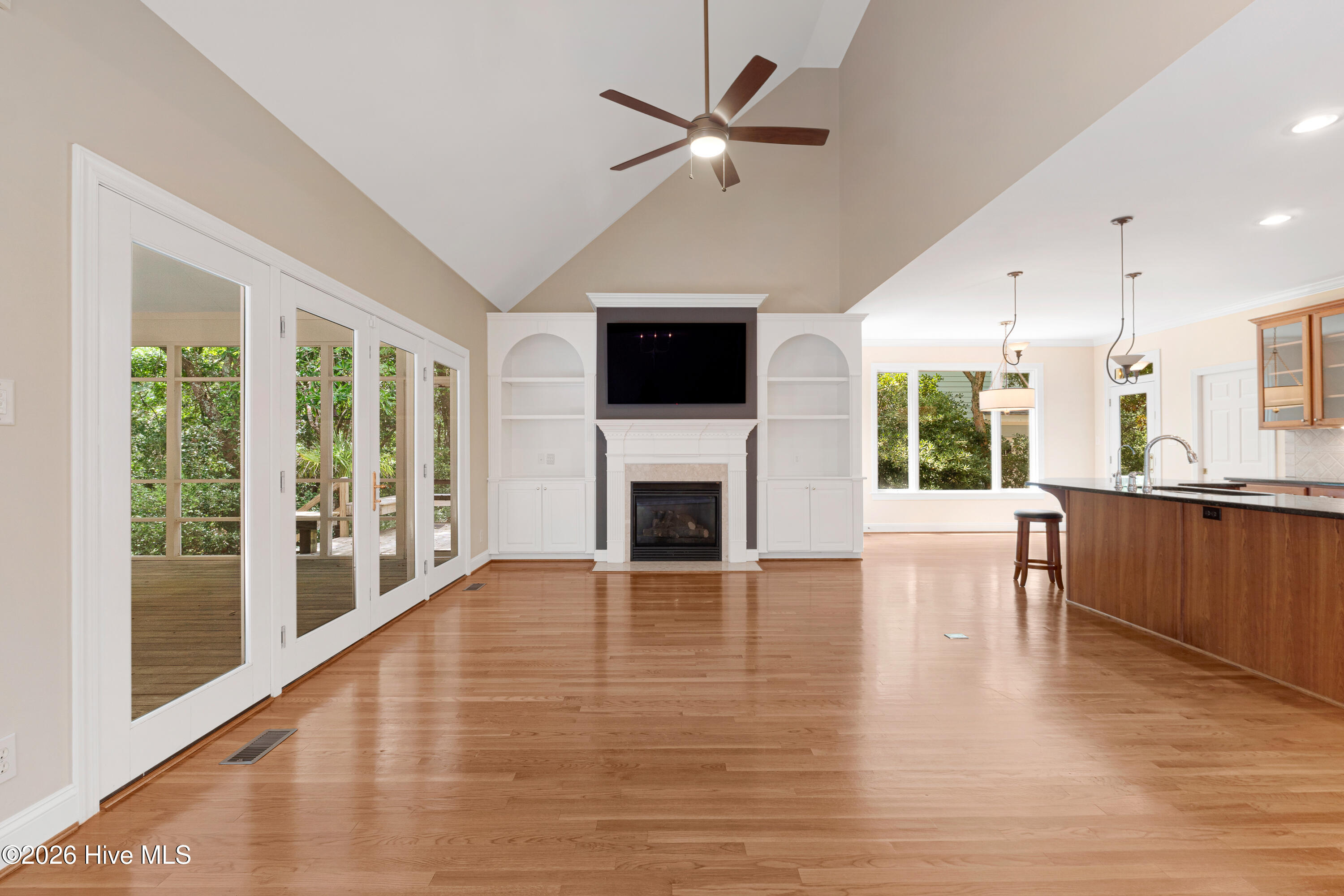 573 Coral Ridge Road Pine Knoll Shores, NC 28512 - Photo 14 of 75 Gallery Image 14