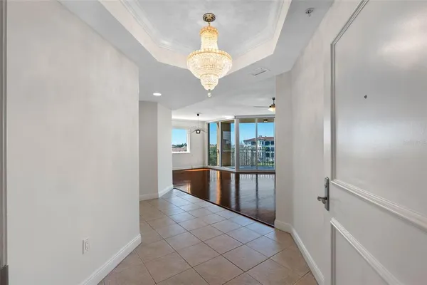 $1,150,000 | 5823 Bowen Daniel Drive, Unit 401, Tampa, FL 33611
