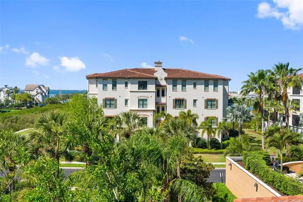 $1,150,000 | 5823 Bowen Daniel Drive, Unit 401, Tampa, FL 33611