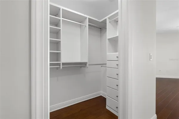 $1,150,000 | 5823 Bowen Daniel Drive, Unit 401, Tampa, FL 33611