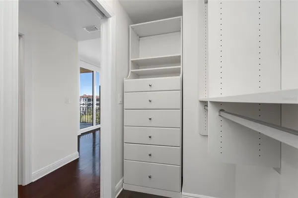 $1,150,000 | 5823 Bowen Daniel Drive, Unit 401, Tampa, FL 33611