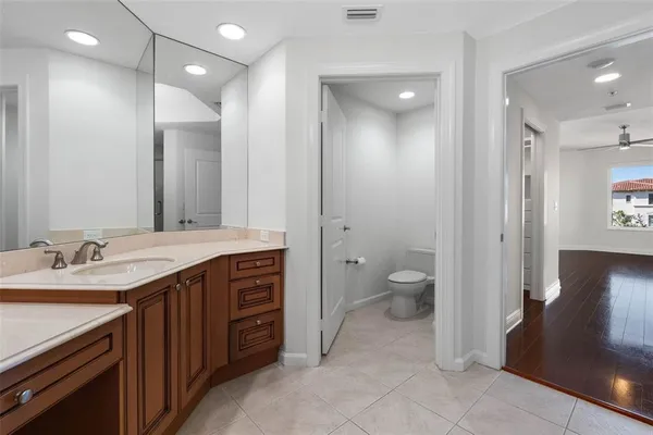 $1,150,000 | 5823 Bowen Daniel Drive, Unit 401, Tampa, FL 33611
