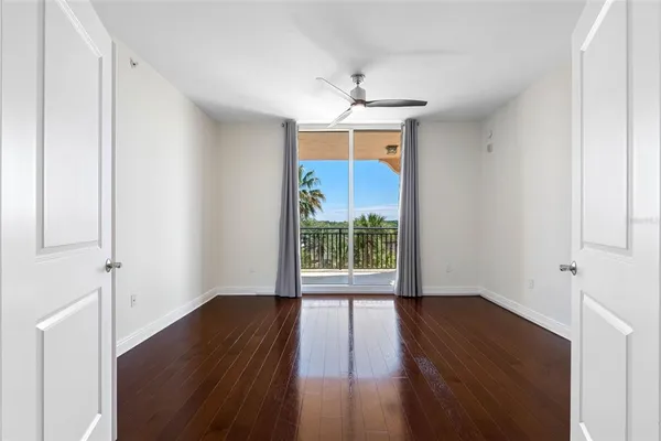 $1,150,000 | 5823 Bowen Daniel Drive, Unit 401, Tampa, FL 33611