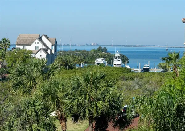 $1,150,000 | 5823 Bowen Daniel Drive, Unit 401, Tampa, FL 33611