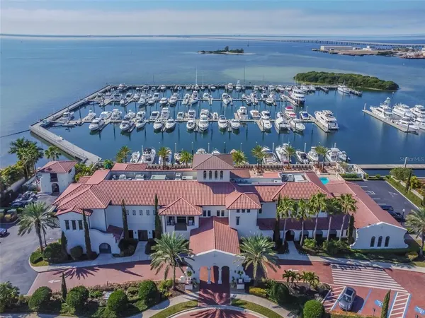 $1,150,000 | 5823 Bowen Daniel Drive, Unit 401, Tampa, FL 33611