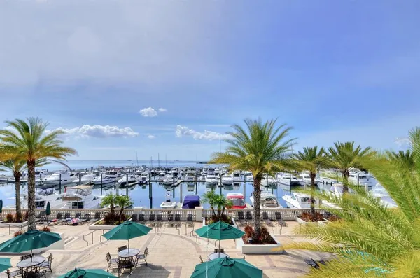 $1,150,000 | 5823 Bowen Daniel Drive, Unit 401, Tampa, FL 33611