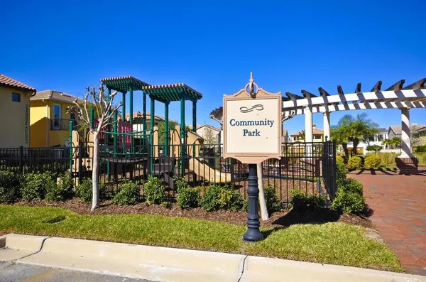 $1,150,000 | 5823 Bowen Daniel Drive, Unit 401, Tampa, FL 33611