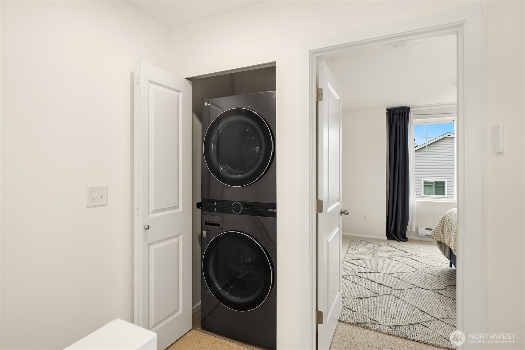 6592 High Point Drive Southwest Seattle, WA 98126 - Photo 27 of 34