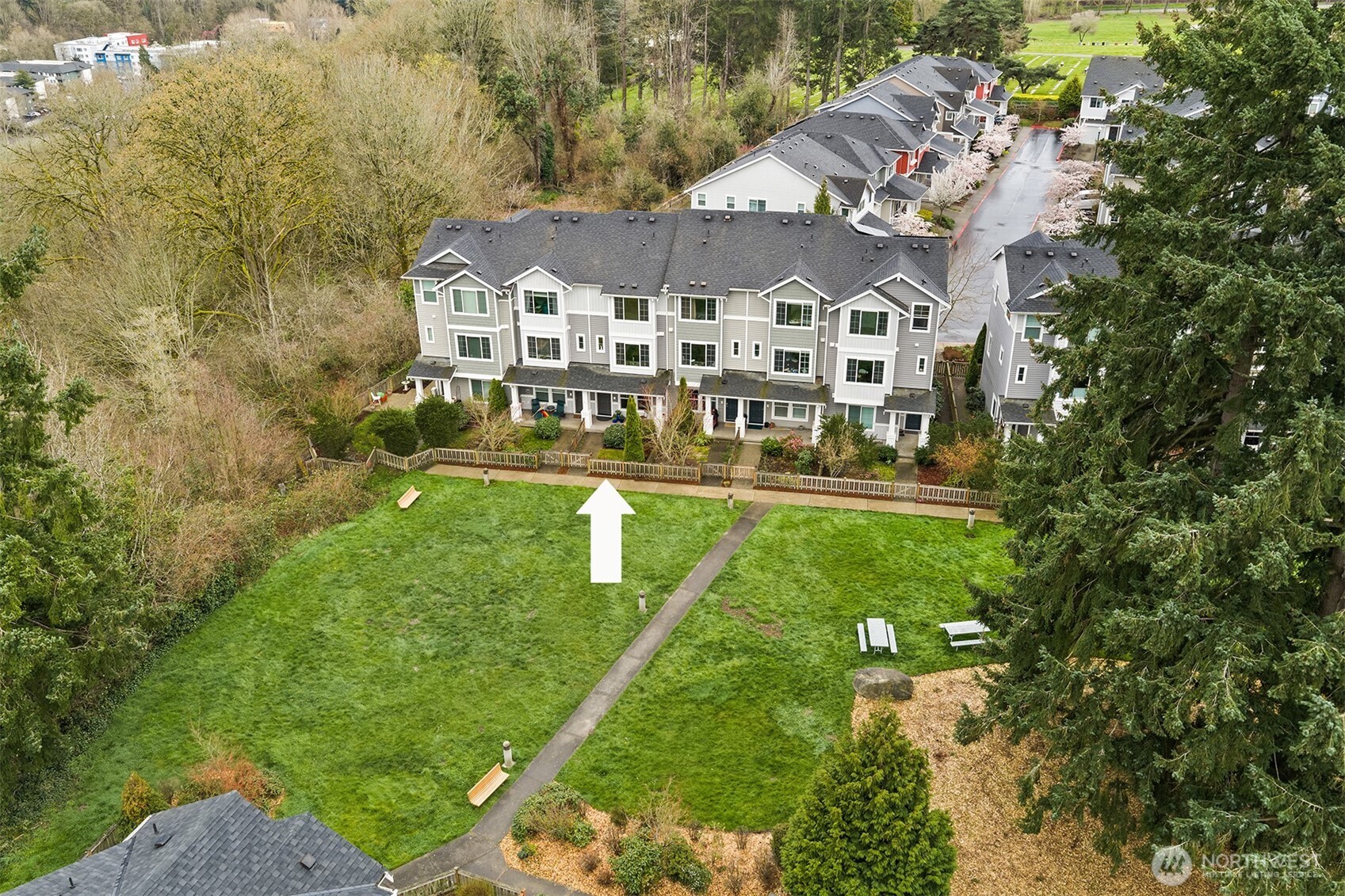 6592 High Point Drive Southwest Seattle, WA 98126 - Photo 30 of 34