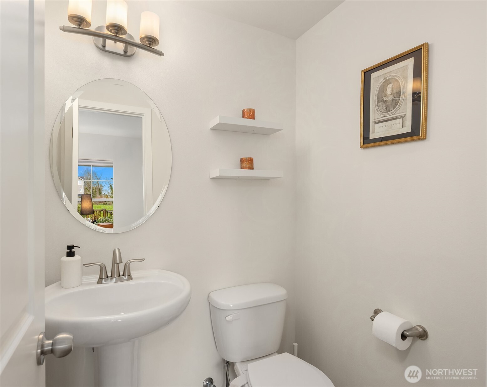 6592 High Point Drive Southwest Seattle, WA 98126 - Photo 6 of 34