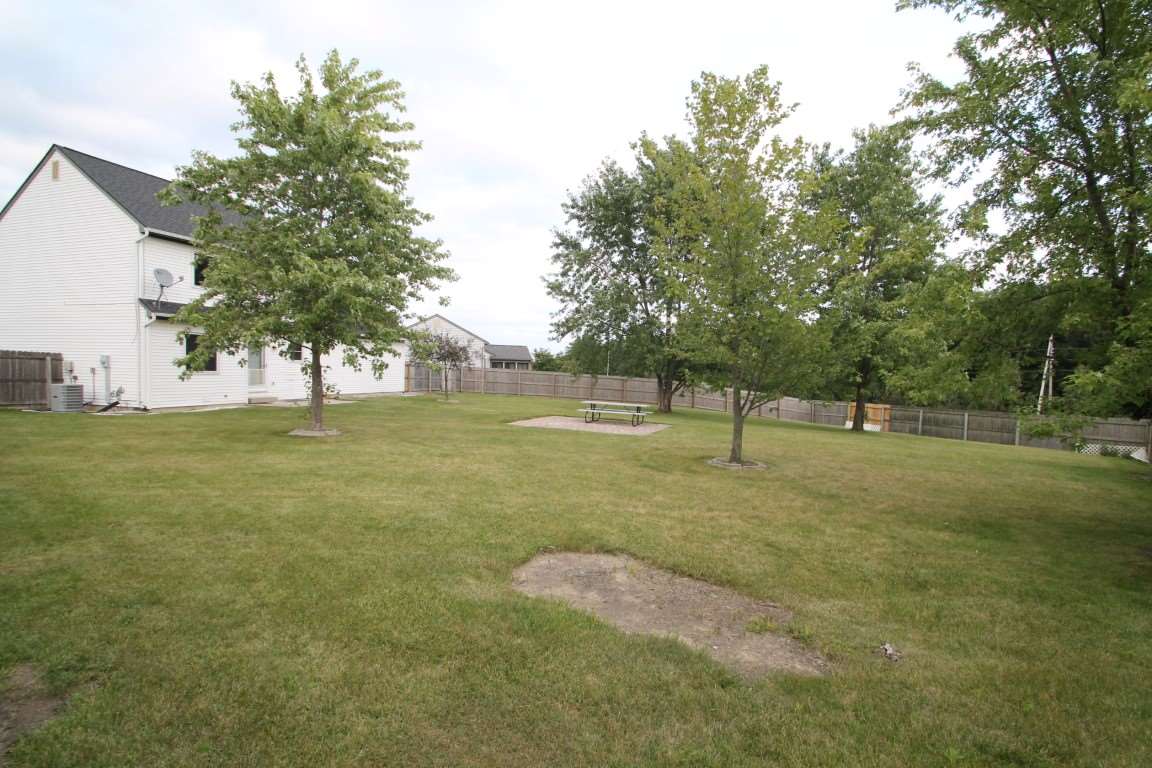 3735 Summit View Place Fort Wayne, IN 46808 - Photo 4 of 30 Gallery Image 4