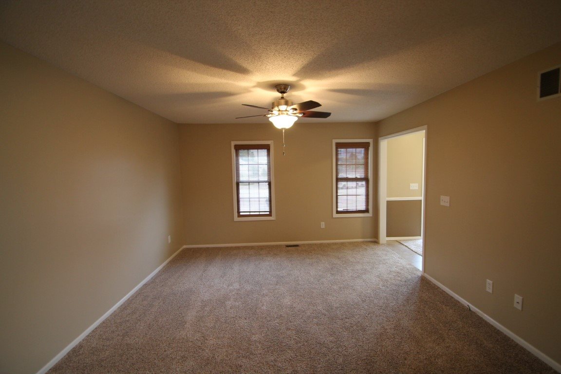 3735 Summit View Place Fort Wayne, IN 46808 - Photo 8 of 30 Gallery Image 8