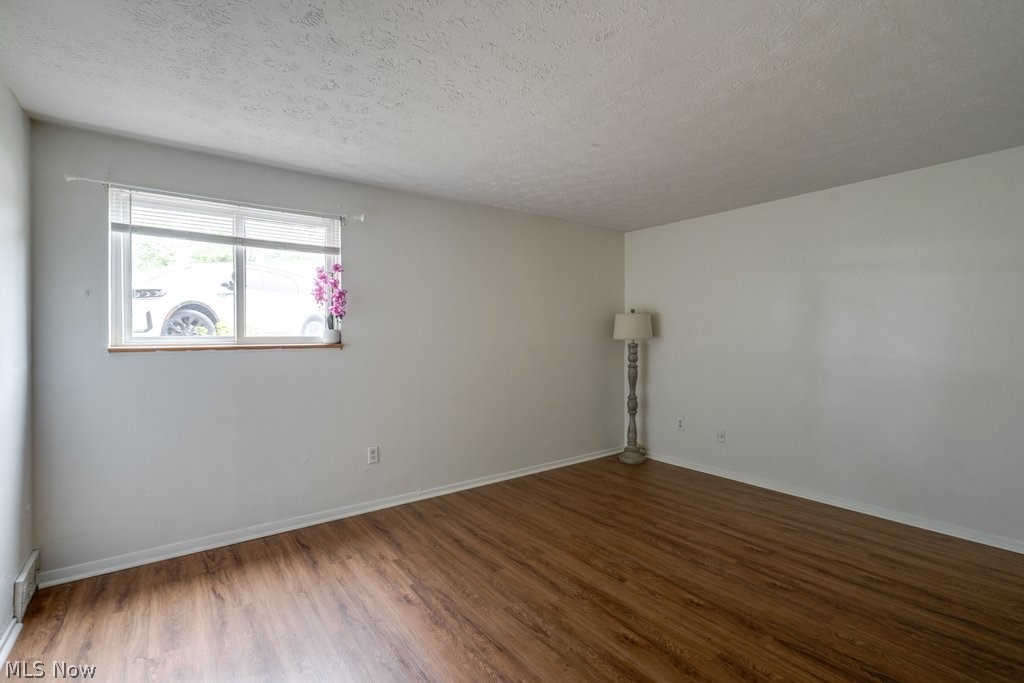 216 Moore Road, Unit 4M Avon Lake, OH 44012 - Photo 13 of 20