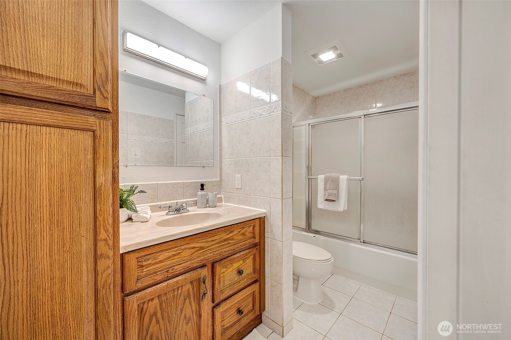 4308 Northeast Sunset Boulevard, Unit P1 Renton, WA 98059 - Photo 8 of 20