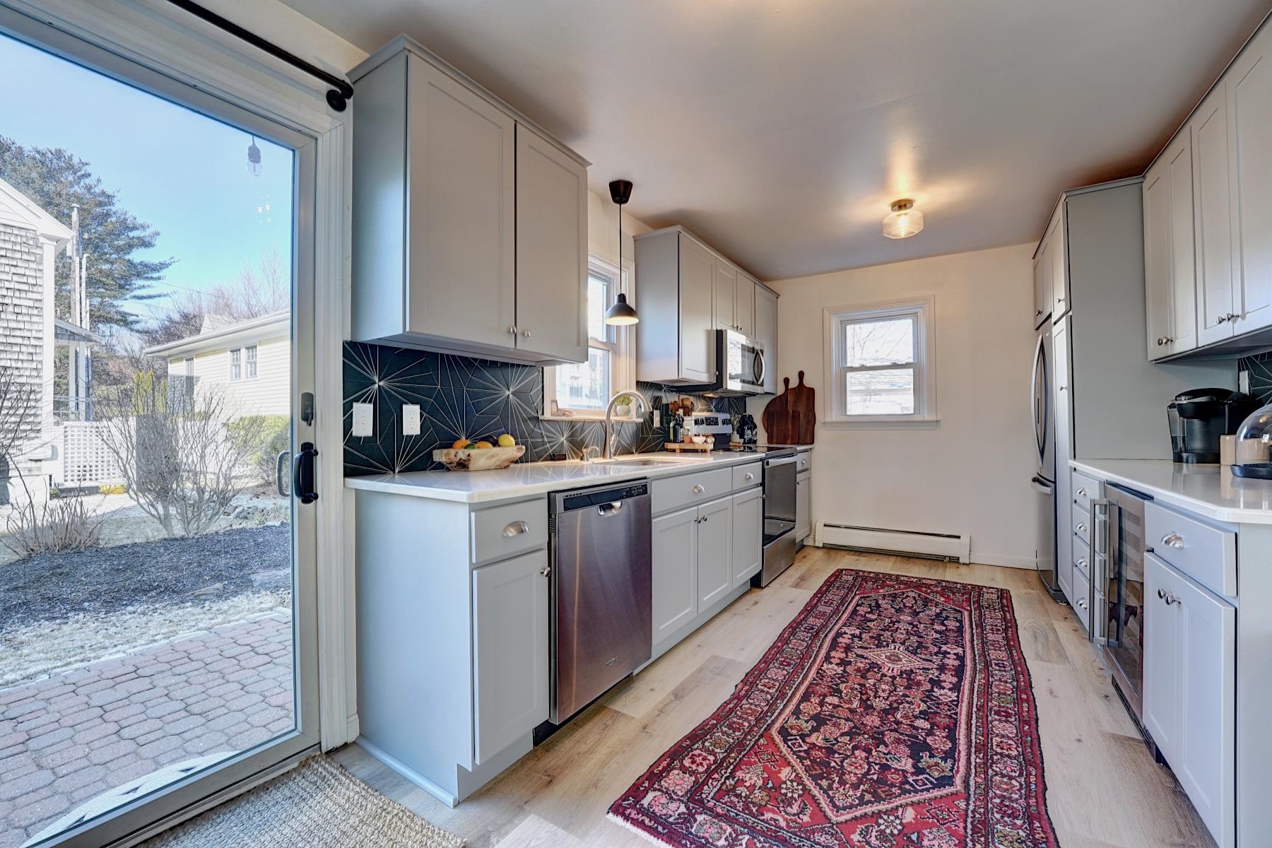 16 Oceanview Avenue Rye, NH 03870 - Photo 10 of 34