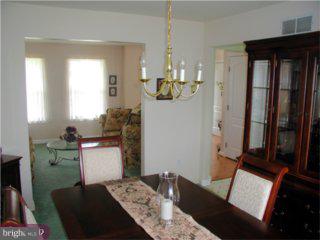 4513 Old Oak Road Doylestown, PA 18902 - Photo 3 of 6 Gallery Image 3