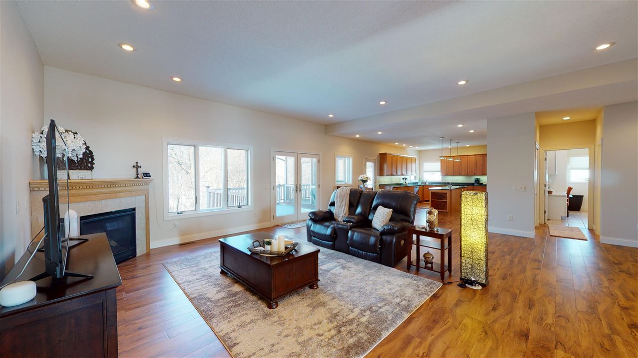 3986 Roberts Ridge Northeast Iowa City, IA 52240 - Photo 7 of 50 Gallery Image 7