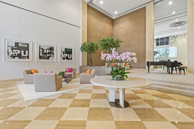 $6,000 | 529 South Flagler Drive, Unit 9H, West Palm Beach, FL 33401