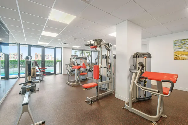 $6,000 | 529 South Flagler Drive, Unit 9H, West Palm Beach, FL 33401