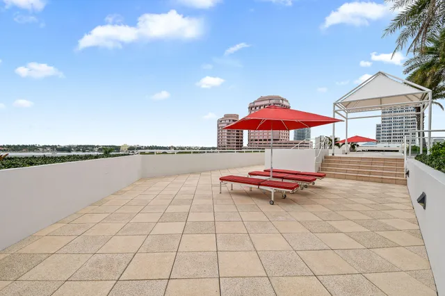 $6,000 | 529 South Flagler Drive, Unit 9H, West Palm Beach, FL 33401