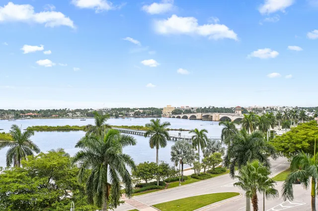 $6,000 | 529 South Flagler Drive, Unit 9H, West Palm Beach, FL 33401