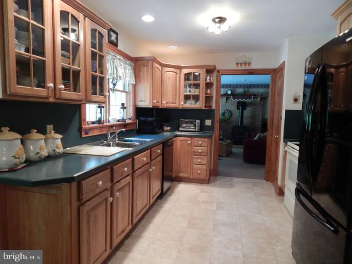 404 Keim Road Boyertown, PA 19512 - Photo 2 of 8 Gallery Image 2