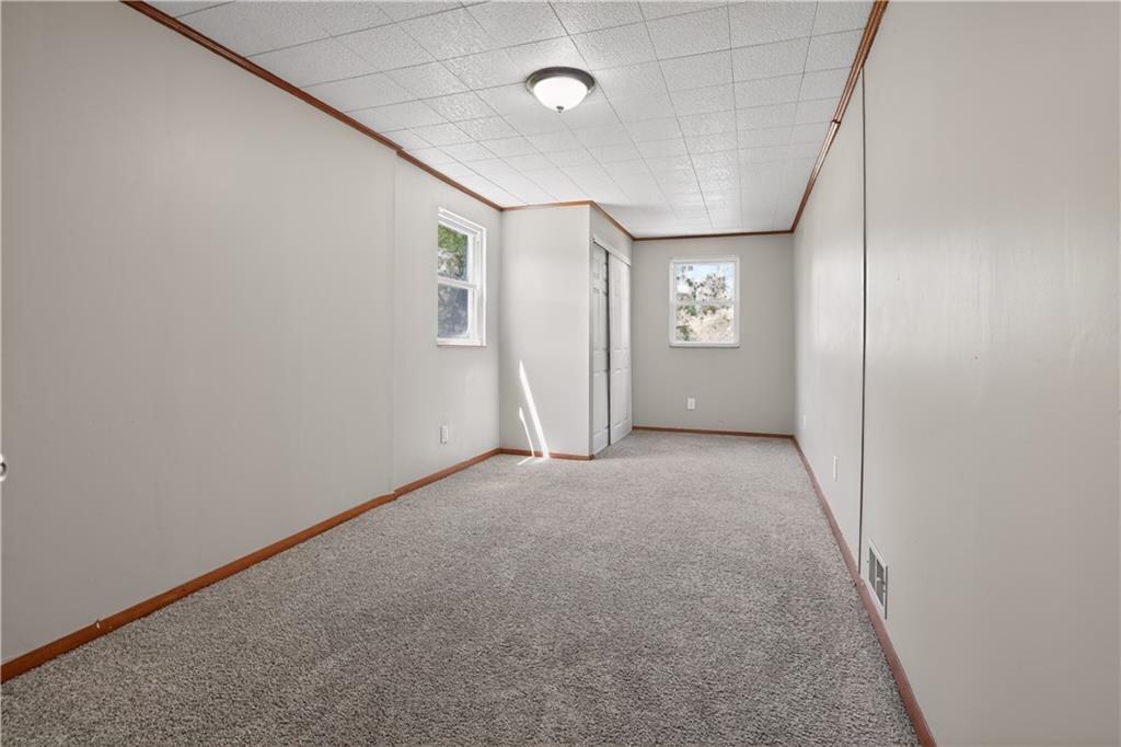 308 Rustic Avenue Pittsburgh, PA 15210 - Photo 25 of 40