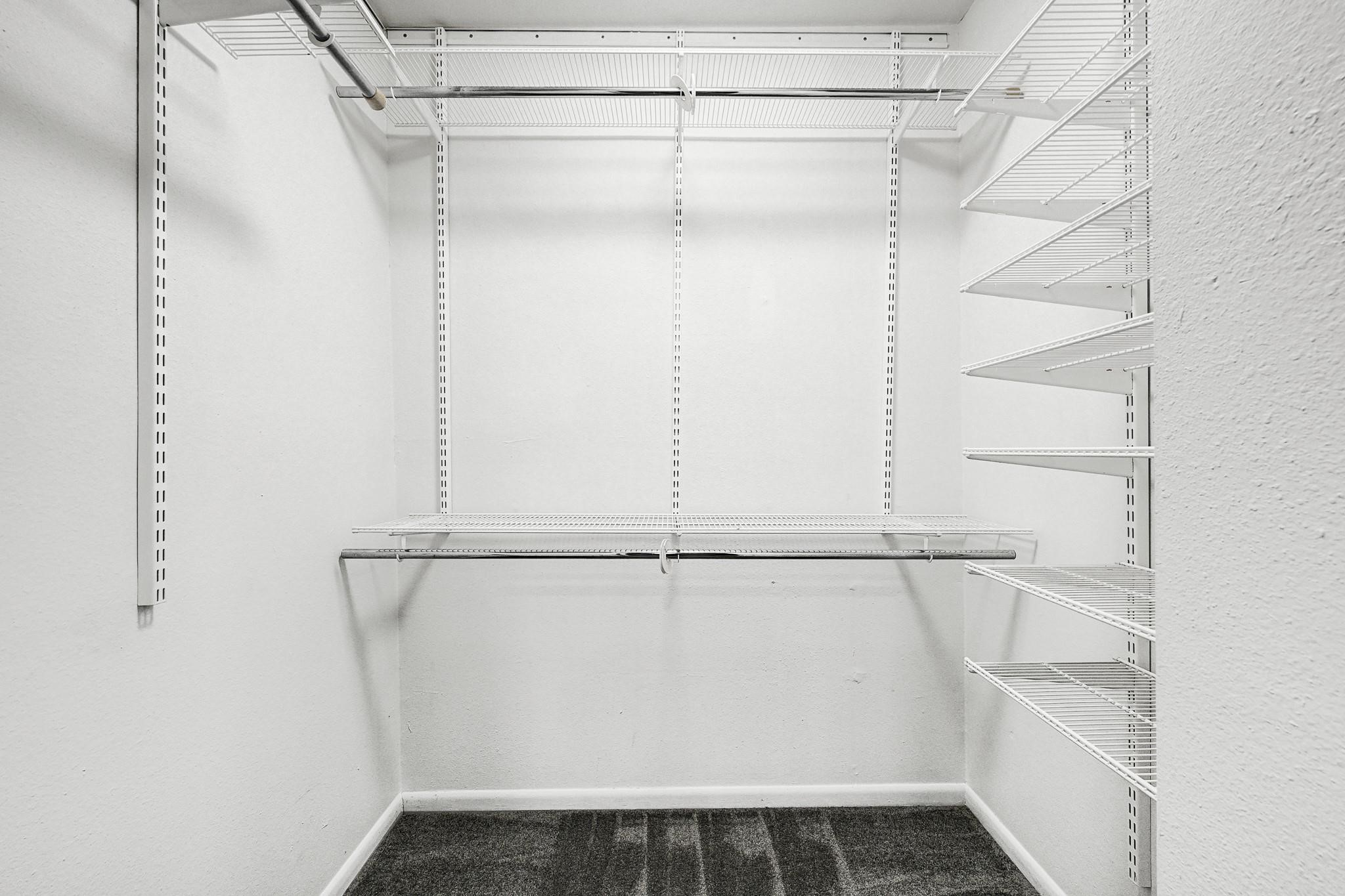 2100 Commonwealth Street, Unit S Houston, TX 77006 - Photo 13 of 21