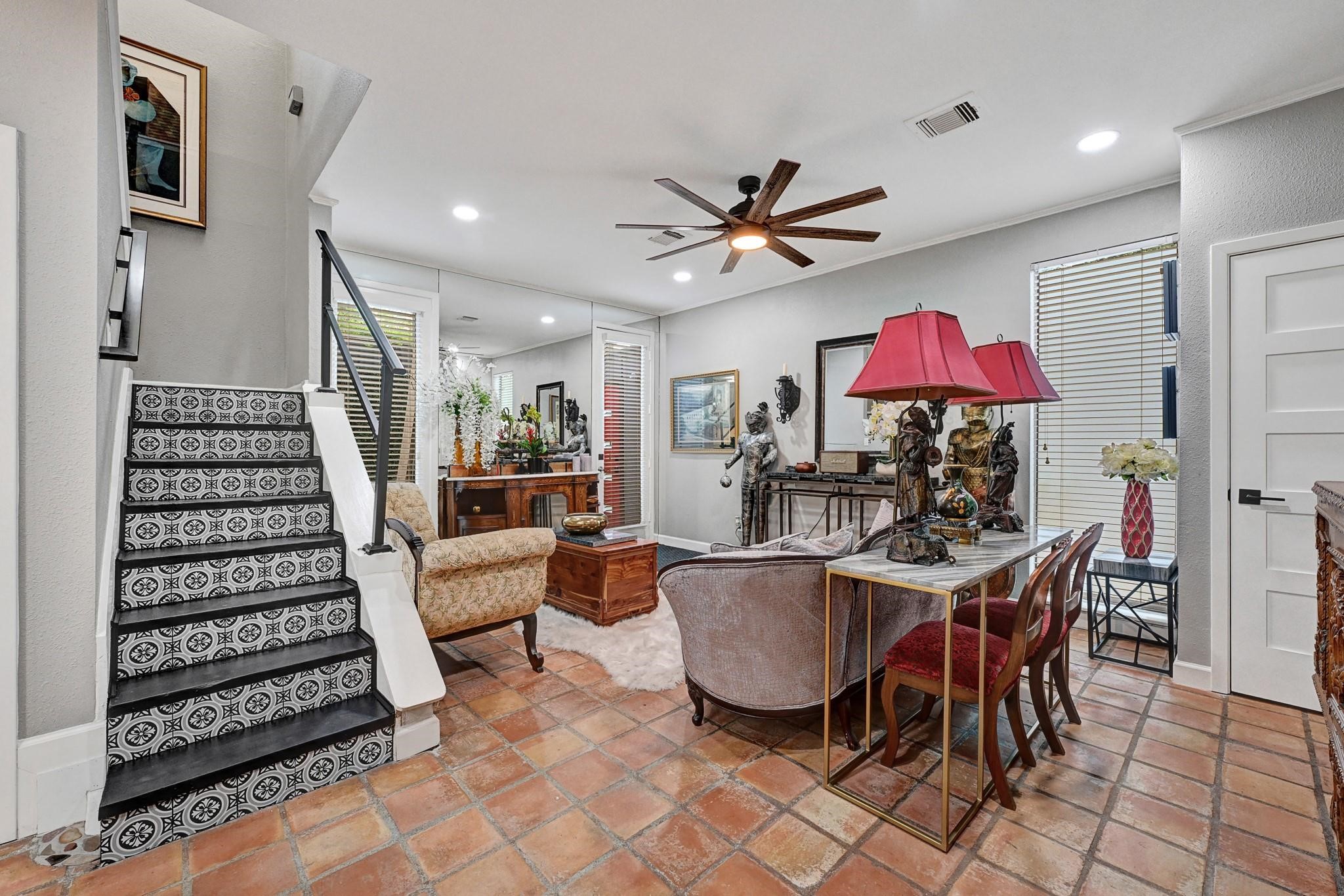 2100 Commonwealth Street, Unit S Houston, TX 77006 - Photo 2 of 21