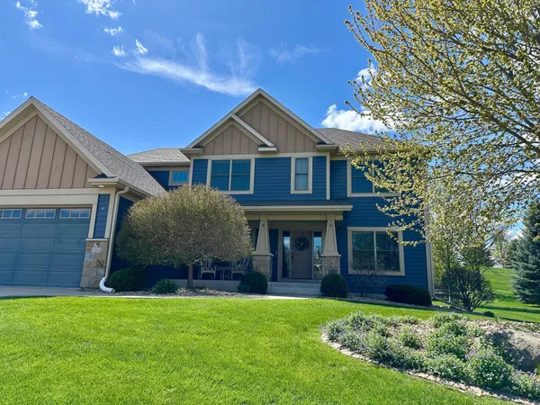 $849,900 | 5361 Scenic Oak Drive Southwest, Rochester, MN 55902