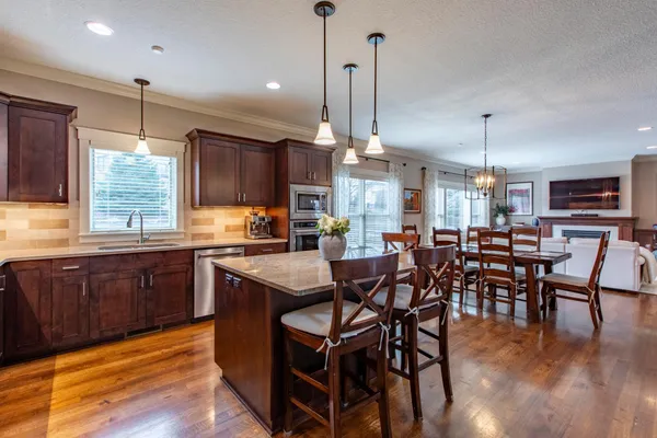 $849,900 | 5361 Scenic Oak Drive Southwest, Rochester, MN 55902