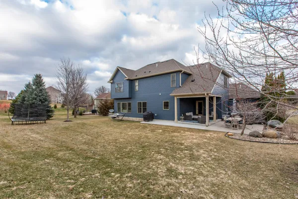 $849,900 | 5361 Scenic Oak Drive Southwest, Rochester, MN 55902