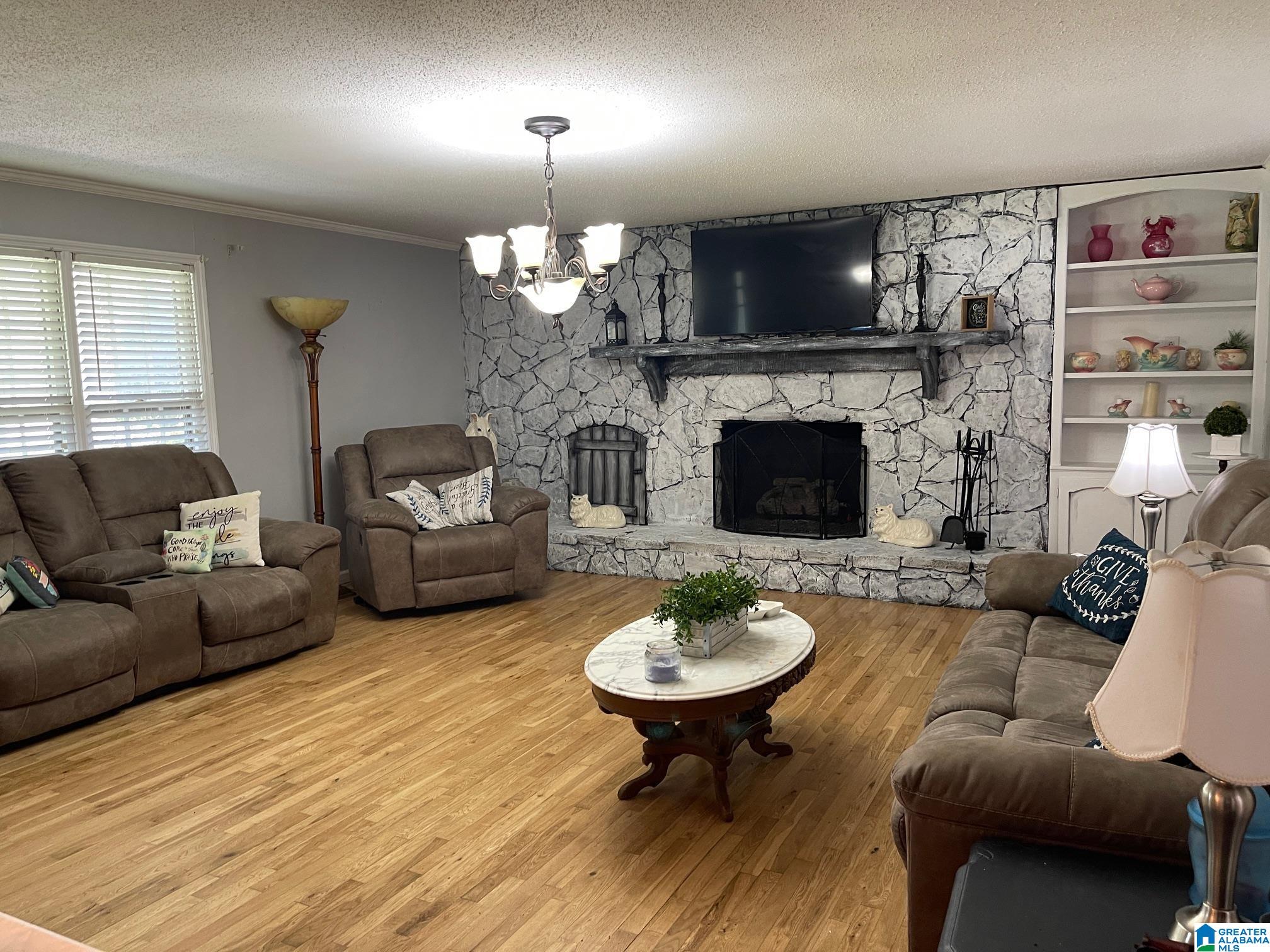 2212 Allen Boulevard Gadsden, AL 35903 - Photo 3 of 26
