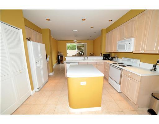 5188 Northwest 26th Circle Boca Raton, FL 33496 - Photo 8 of 19 Additional Photo