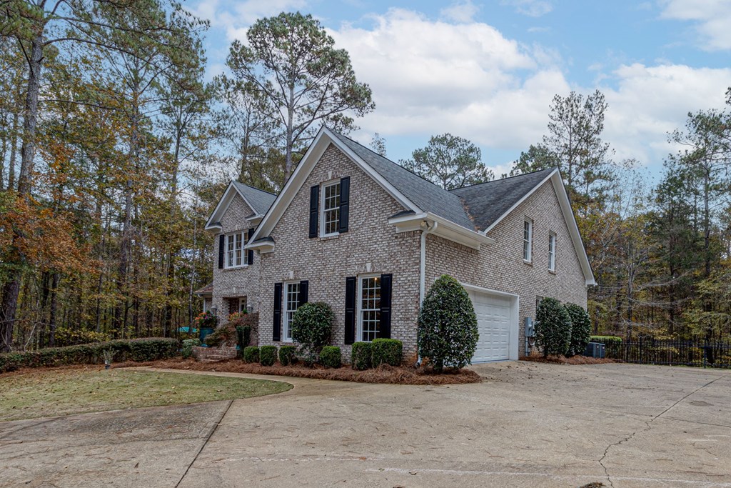 1318 Hubbard Road Columbus, GA 31904 - Photo 3 of 56 Gallery Image 3