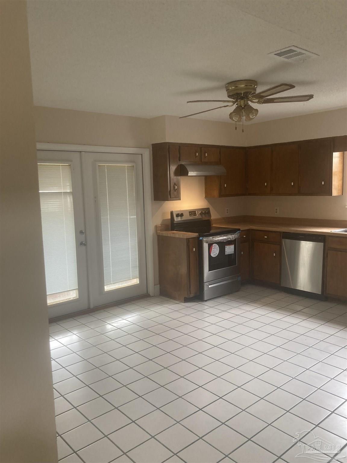 8421 Ramsgate Road Pensacola, FL 32514 - Photo 25 of 36 Gallery Image 25