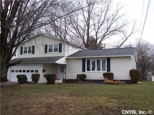 114 Ruby Road Salina, NY 13088 - Photo 1 of 1 Exterior Front