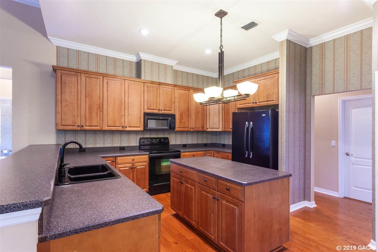 8362 Southwest 11th Road Gainesville, FL 32607 - Photo 12 of 30