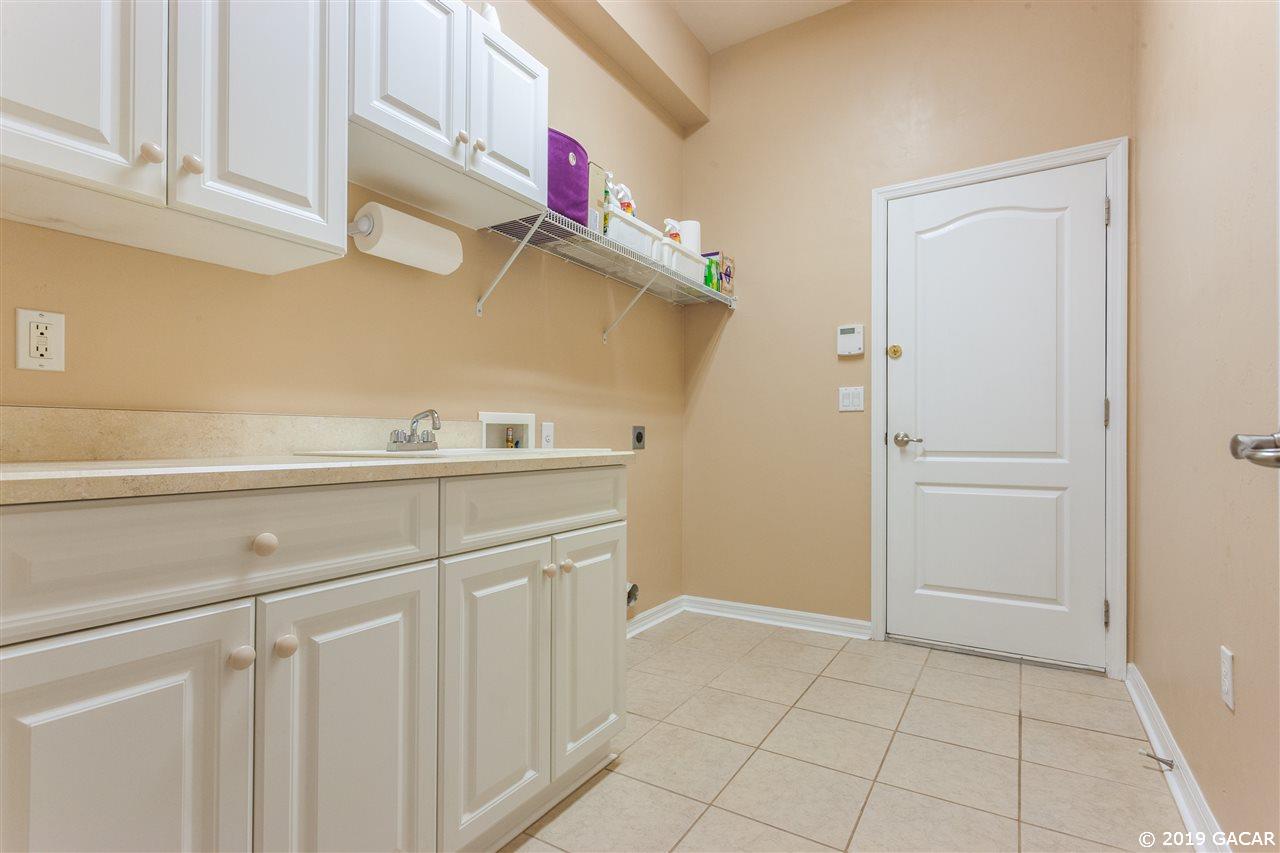 8362 Southwest 11th Road Gainesville, FL 32607 - Photo 26 of 30