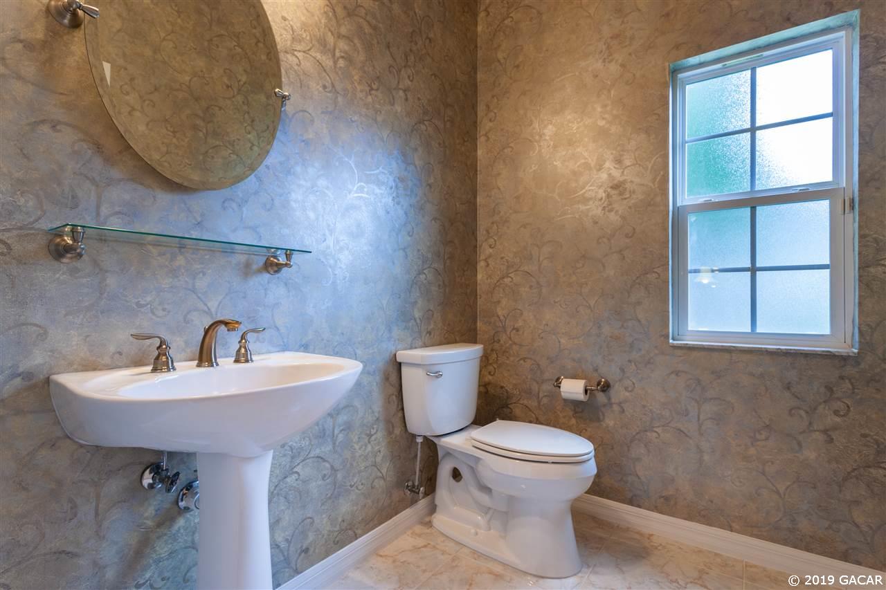 8362 Southwest 11th Road Gainesville, FL 32607 - Photo 9 of 30