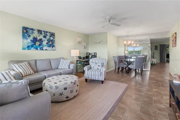 $154,900 | 315 30th Avenue West, Unit B411, Bradenton, FL 34205