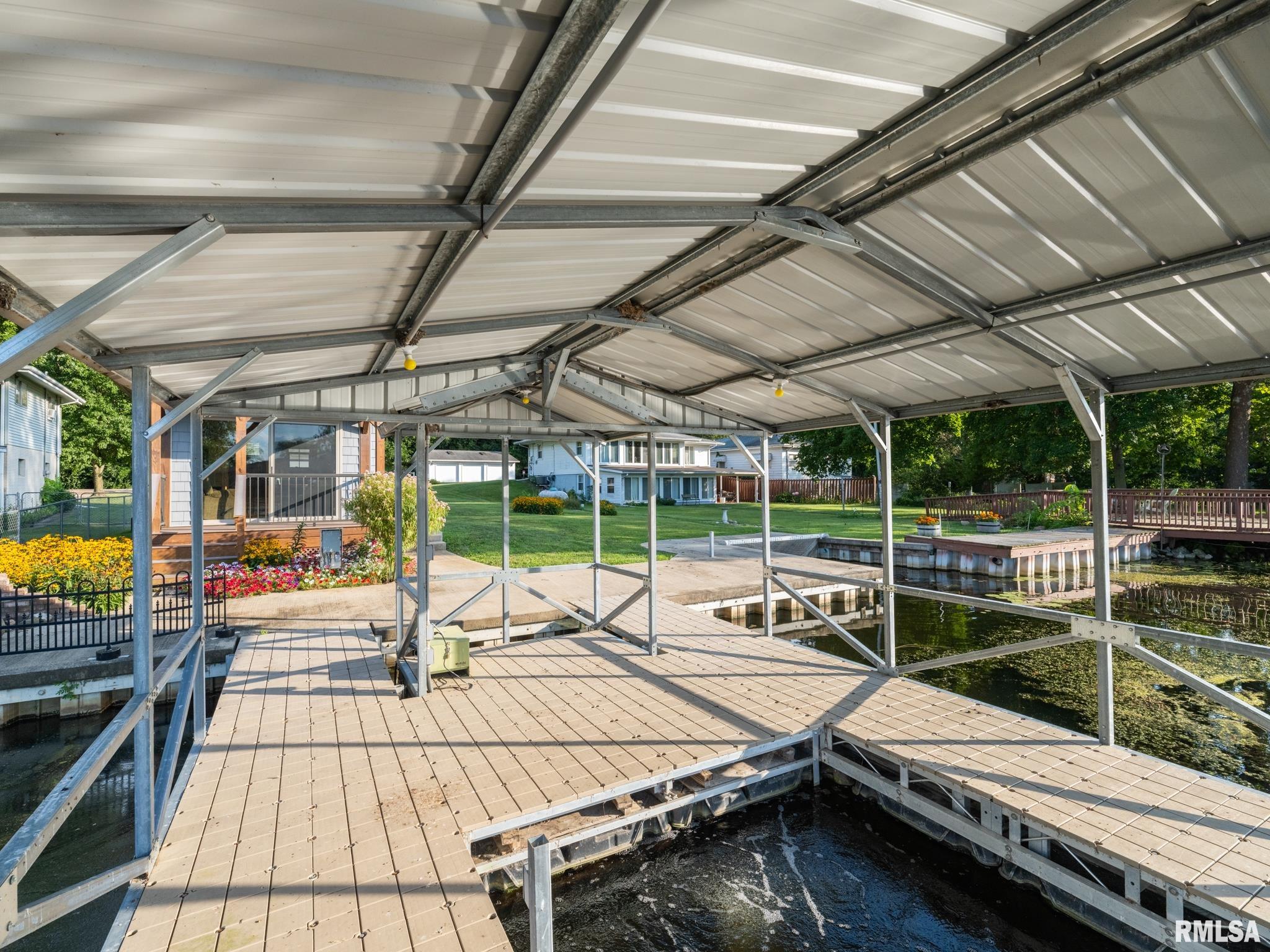 6670 Bass Road Manito, IL 61546 - Photo 5 of 50